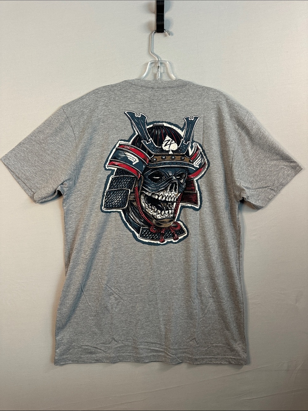 Men's Gray Crew Neck Short Sleeve Tee with Wing Emblem